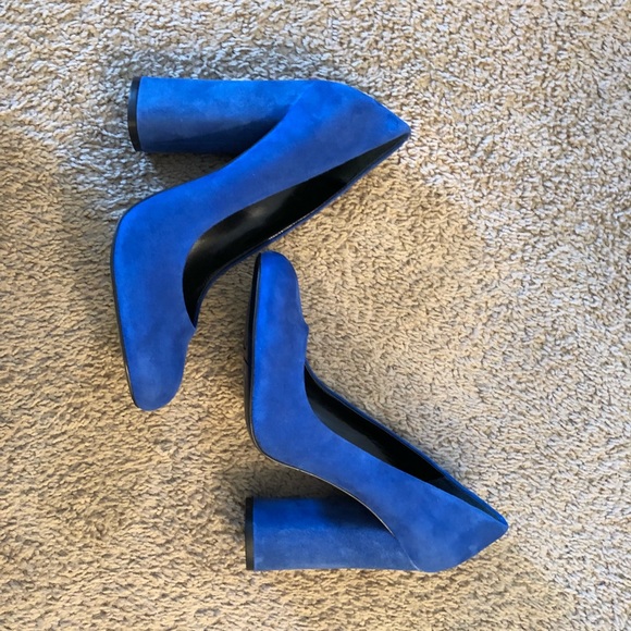 Nine West Royal Blue Suede Heels - Picture 4 of 8